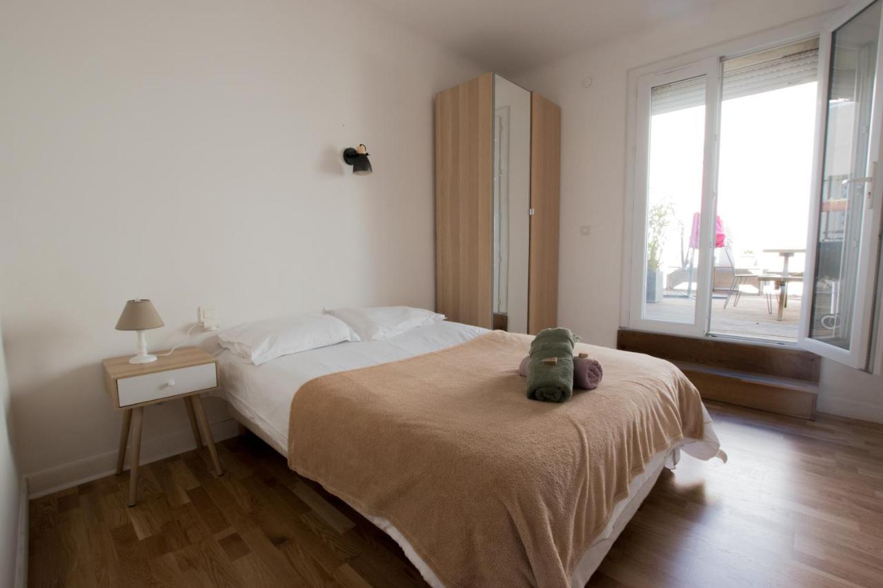 Marcat - Clim - Patio Apartment Arles Bagian luar foto